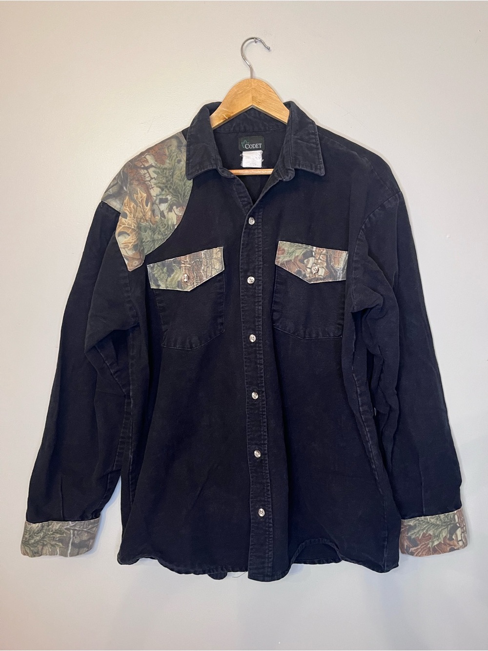 Vtg Codet Men's Black Corduroy Shirt Jacket with Camo Trim